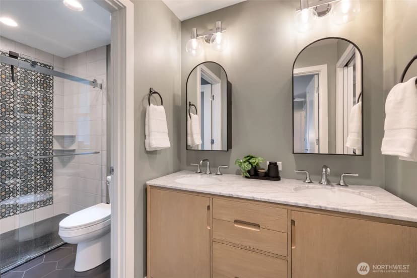 Property photo for 3802 Ne 90th Street, Seattle photo 13