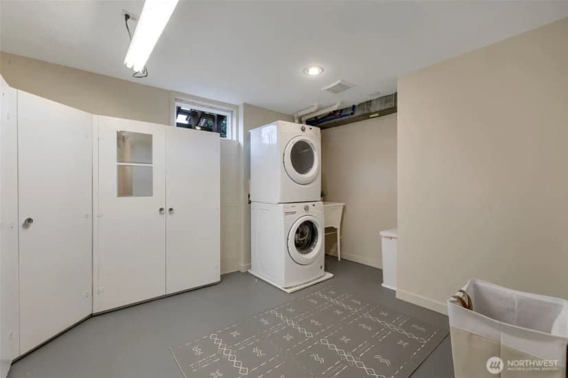 Property photo for 3802 Ne 90th Street, Seattle photo 17