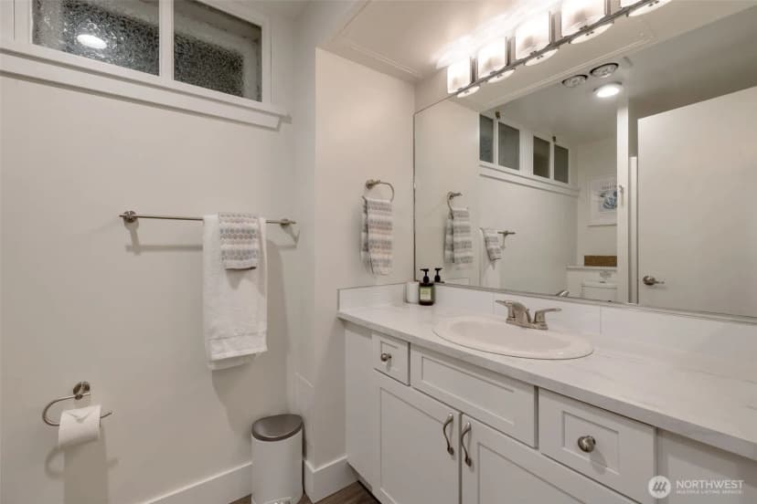 Property photo for 3802 Ne 90th Street, Seattle photo 21