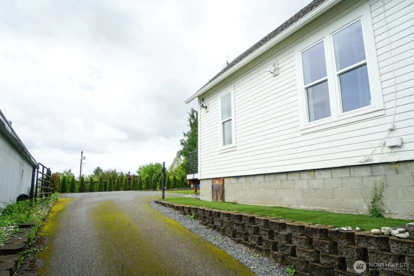 Property photo for 112 Avenue A, Snohomish photo 23