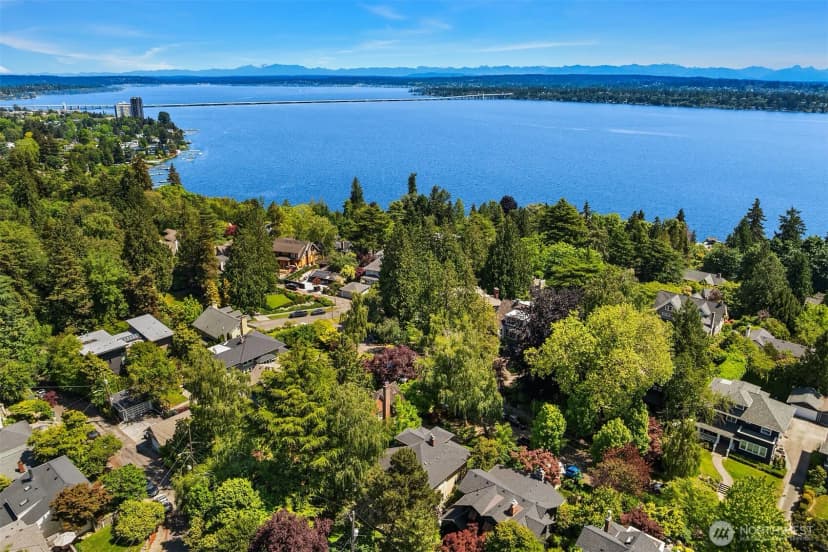 Property photo for 131 Madrona Place E, Seattle photo 36