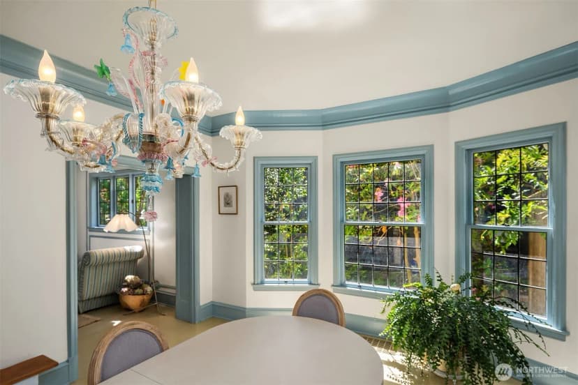Property photo for 131 Madrona Place E, Seattle photo 10