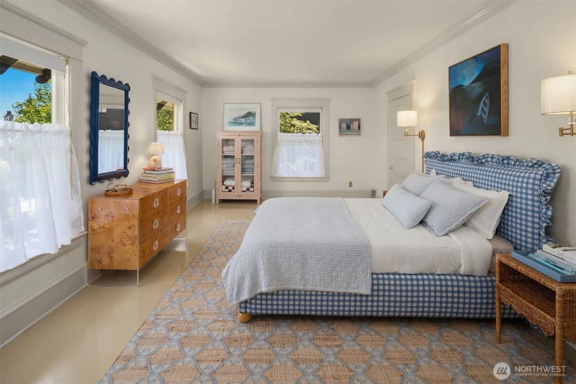 Property photo for 131 Madrona Place E, Seattle photo 17