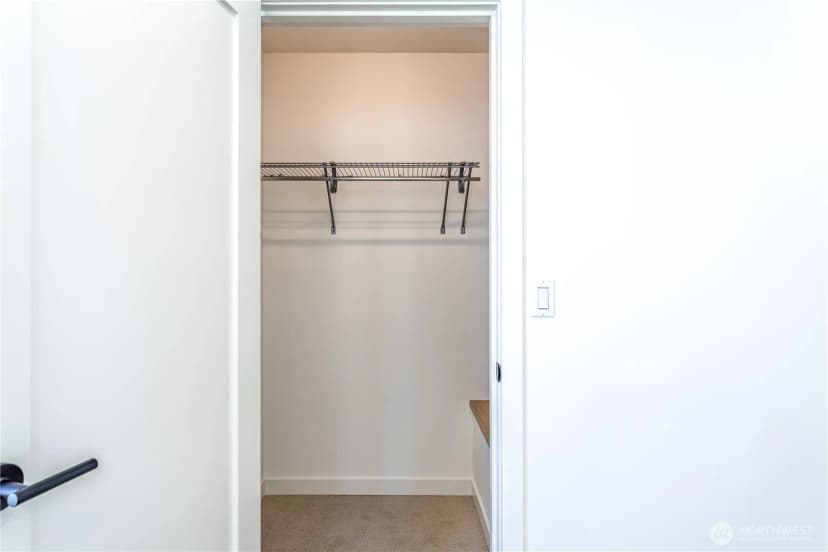 Property photo for 10350 Wallingford Avenue N #b, Seattle photo 18
