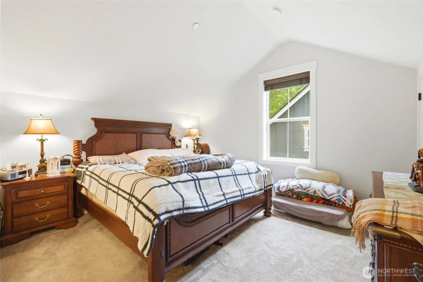 Property photo for 11522 157th Court Ne #c, Redmond photo 13