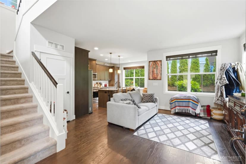 Property photo for 11522 157th Court Ne #c, Redmond photo 3