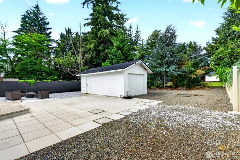 Property photo for 1420 S 359th Street, Federal Way photo 24