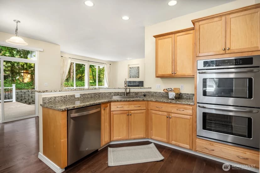 Property photo for 20321 128th Place Ne, Woodinville photo 11