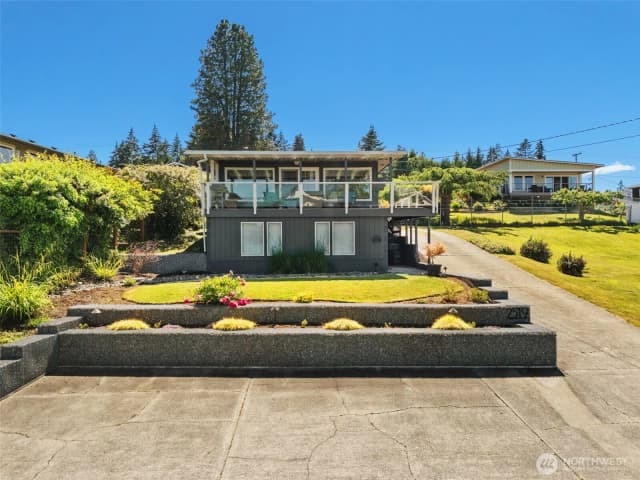 Property photo for 2519 Island Drive Nw, Olympia photo 2