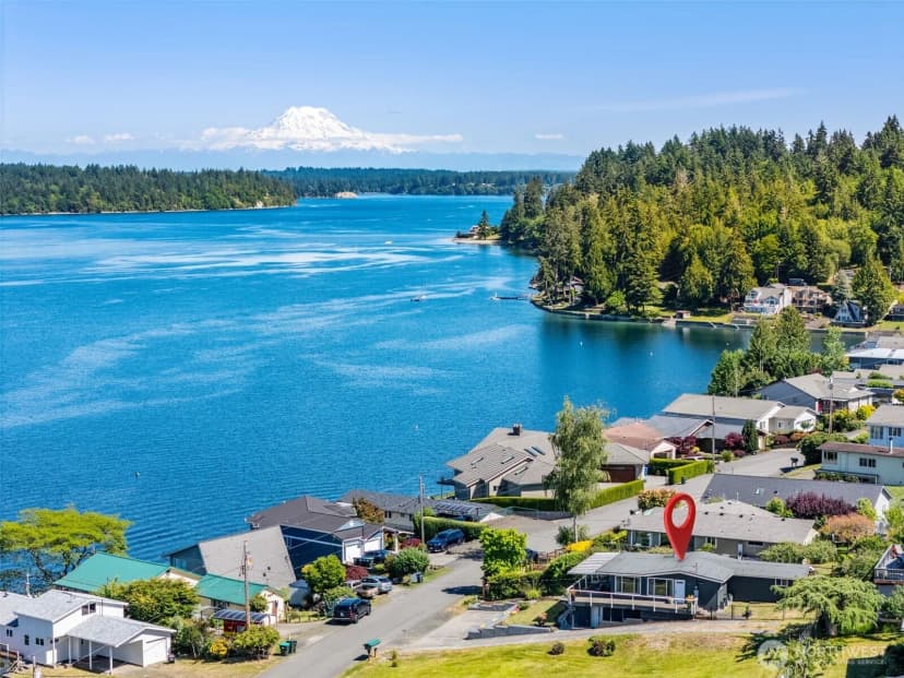 Property photo for 2519 Island Drive Nw, Olympia