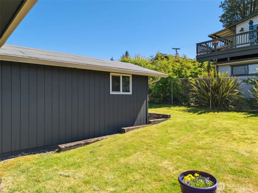 Property photo for 2519 Island Drive Nw, Olympia photo 22