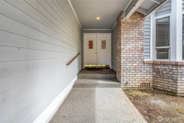 Property photo for 17532 Se 292nd Place, Kent photo 4