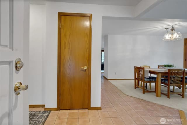 Property photo for 17532 Se 292nd Place, Kent photo 5