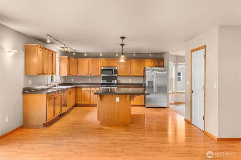 Property photo for 2619 Boulevard Park Court Se, Olympia photo 9