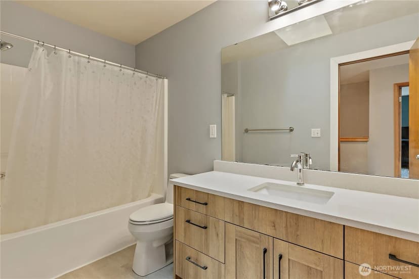 Property photo for 28117 239th Place Se, Maple Valley photo 18
