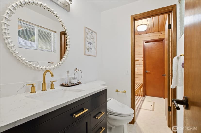 Property photo for 12910 Ne 28th Street, Bellevue photo 30