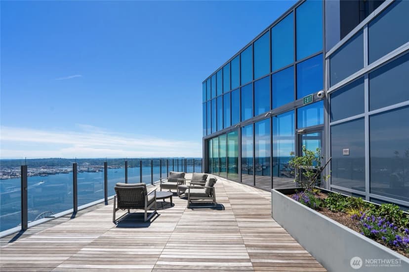 Property photo for 121 Stewart Street #3302, Seattle photo 17