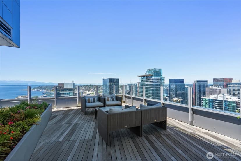 Property photo for 121 Stewart Street #3105, Seattle photo 18