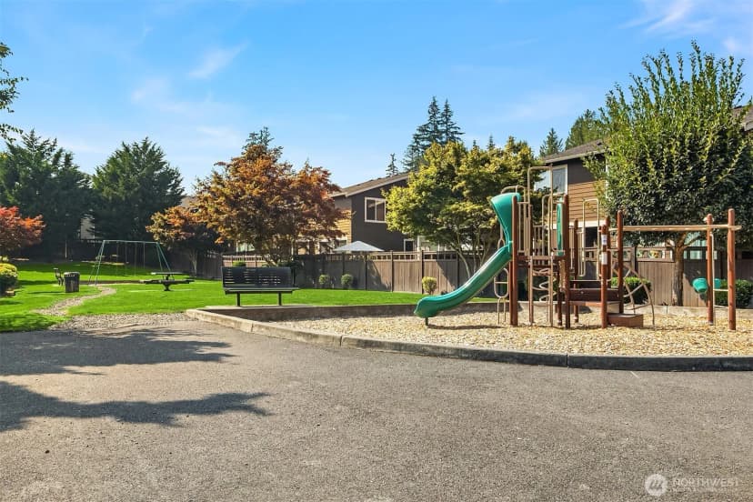 Property photo for 2525 122nd Place Se, Everett photo 30