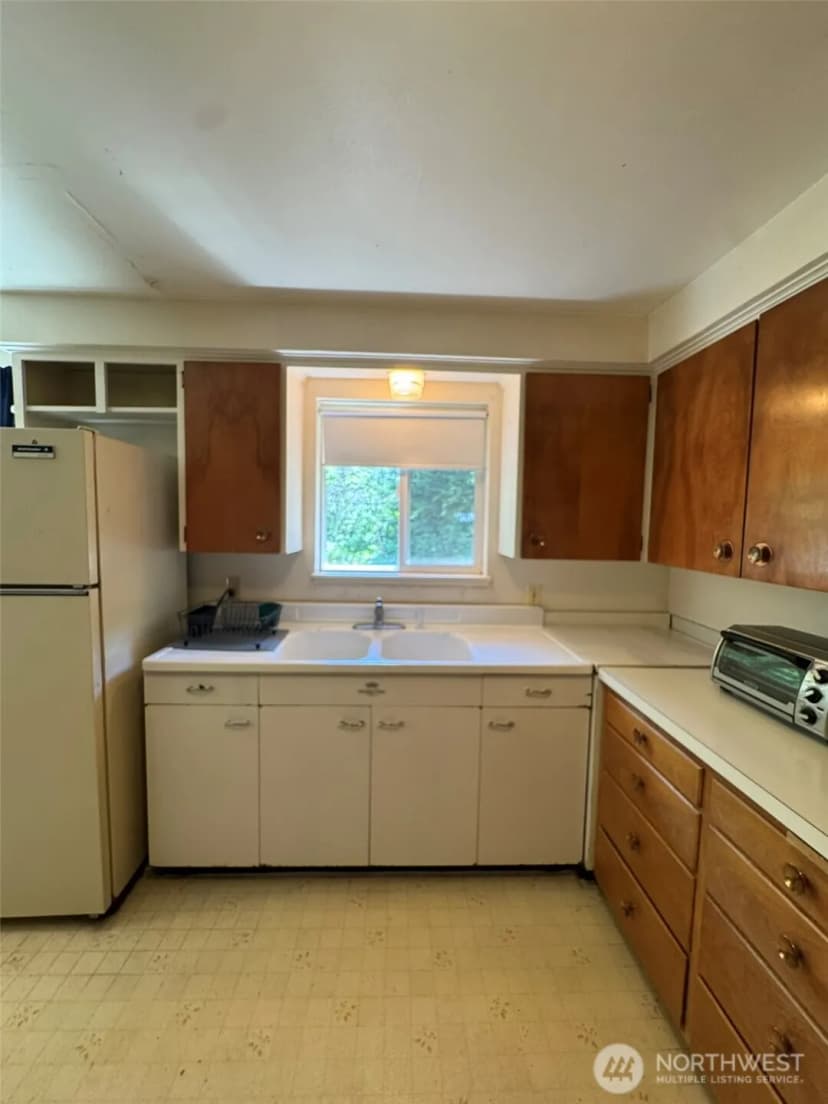 Property photo for 660 Commercial Avenue, Darrington photo 24