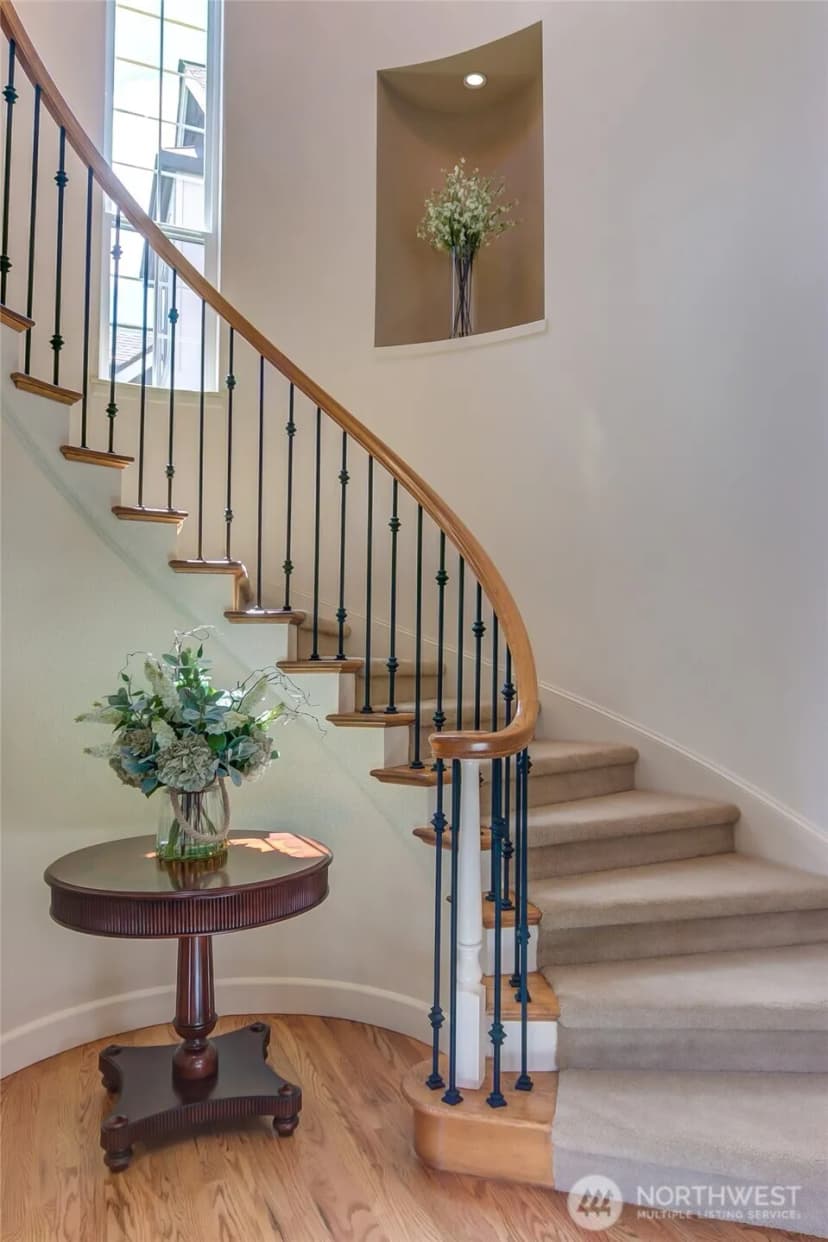 Property photo for 323 240th Place Se, Sammamish photo 18
