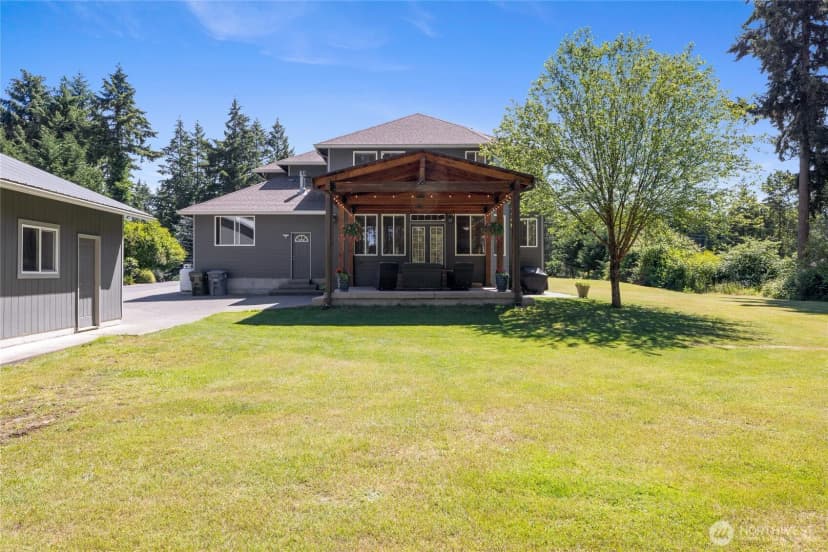 Property photo for 24714 64th Avenue E, Graham photo 34
