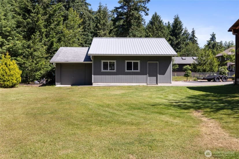 Property photo for 24714 64th Avenue E, Graham photo 35