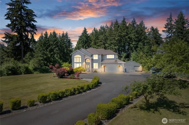 Property photo for 24714 64th Avenue E, Graham