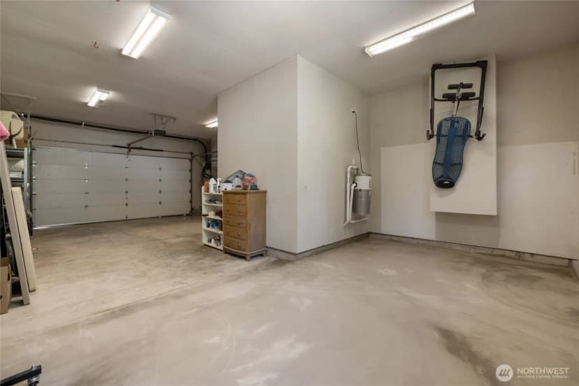 Property photo for 24714 64th Avenue E, Graham photo 30