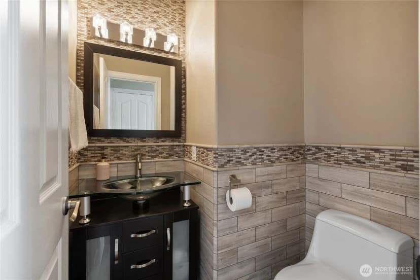 Property photo for 24714 64th Avenue E, Graham photo 12