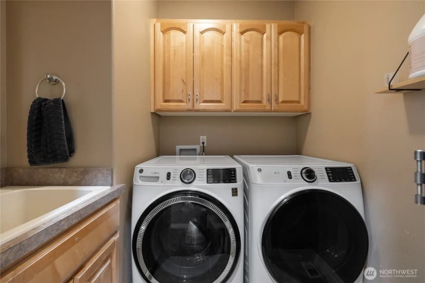 Property photo for 24714 64th Avenue E, Graham photo 11