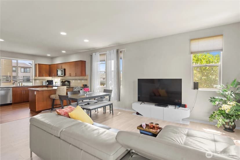 Property photo for 314 Bremerton Avenue Ne, Renton photo 6