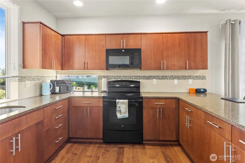 Property photo for 314 Bremerton Avenue Ne, Renton photo 10