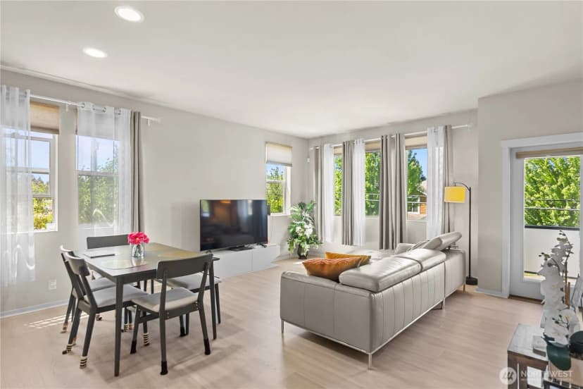 Property photo for 314 Bremerton Avenue Ne, Renton photo 5