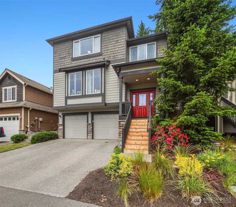 Property photo for 2123 131st Place Sw, Everett photo 2