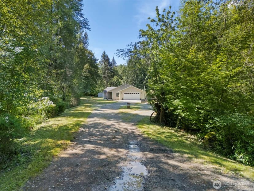 Property photo for 8816 324th St E, Eatonville photo 38