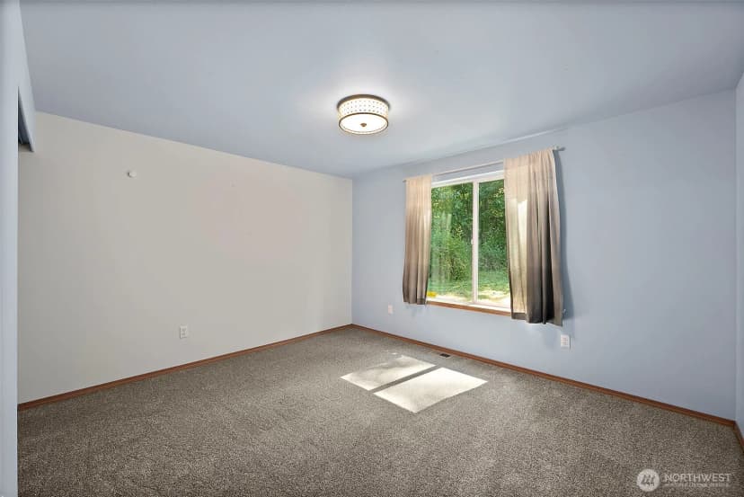 Property photo for 8816 324th St E, Eatonville photo 25