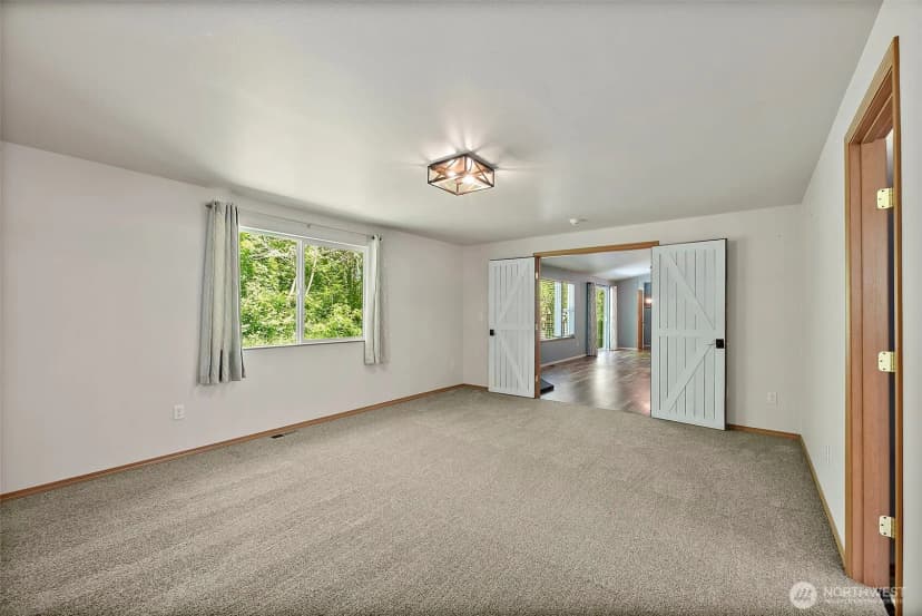 Property photo for 8816 324th St E, Eatonville photo 21