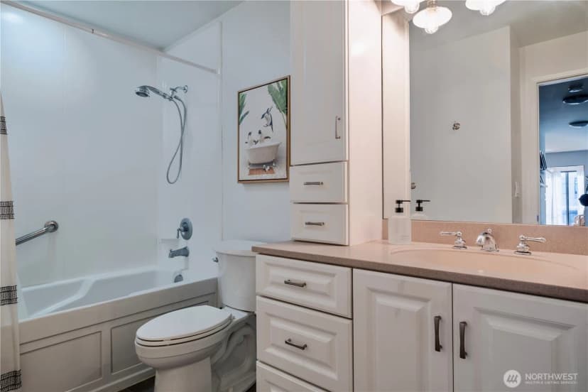 Property photo for 22532 6th Avenue S #a1, Des Moines photo 12