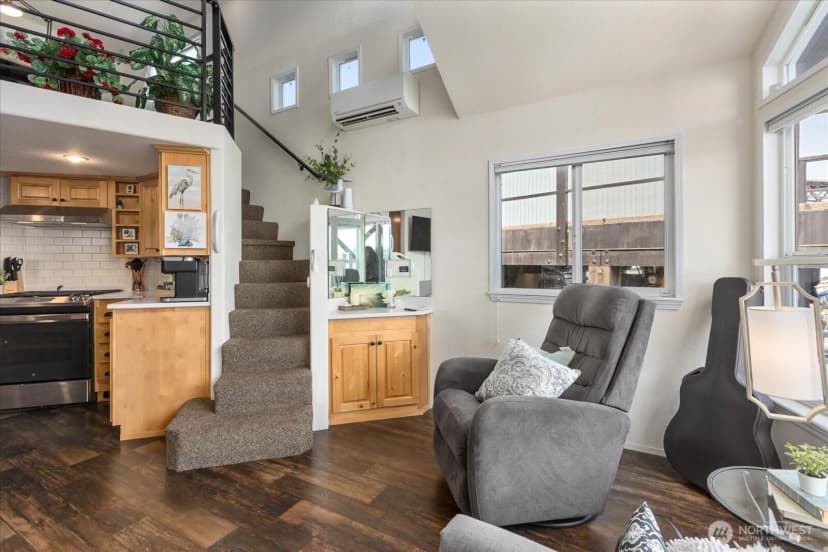 Property photo for 2706 Westlake Avenue N #76, Seattle photo 11