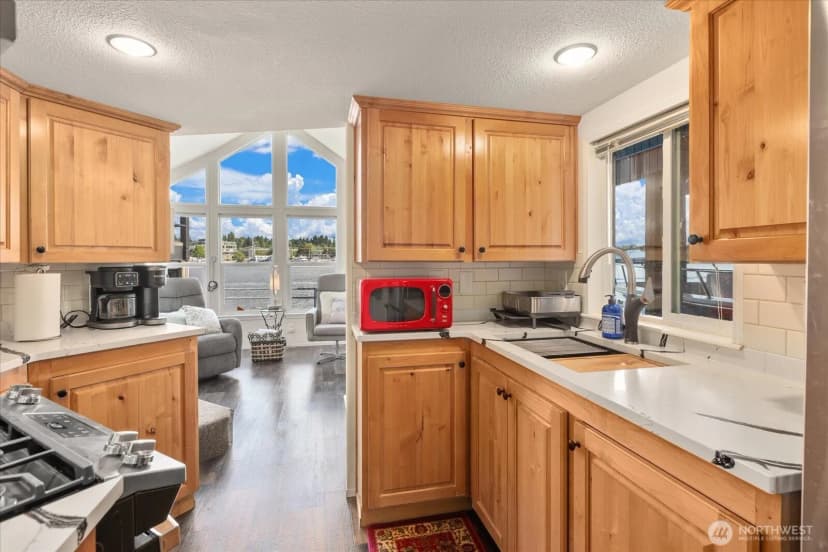 Property photo for 2706 Westlake Avenue N #76, Seattle photo 14