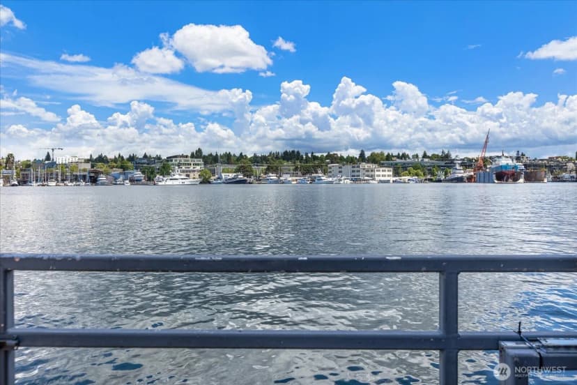 Property photo for 2706 Westlake Avenue N #76, Seattle photo 10