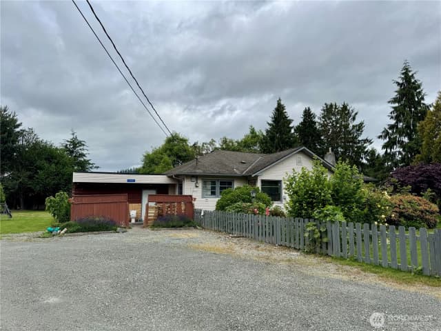 Property photo for 20423 State Route 20, Burlington
