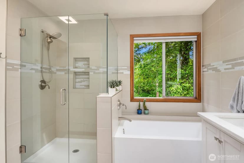 Property photo for 14009 Cascade Drive Se, Snohomish photo 9
