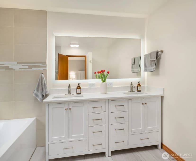 Property photo for 14009 Cascade Drive Se, Snohomish photo 10