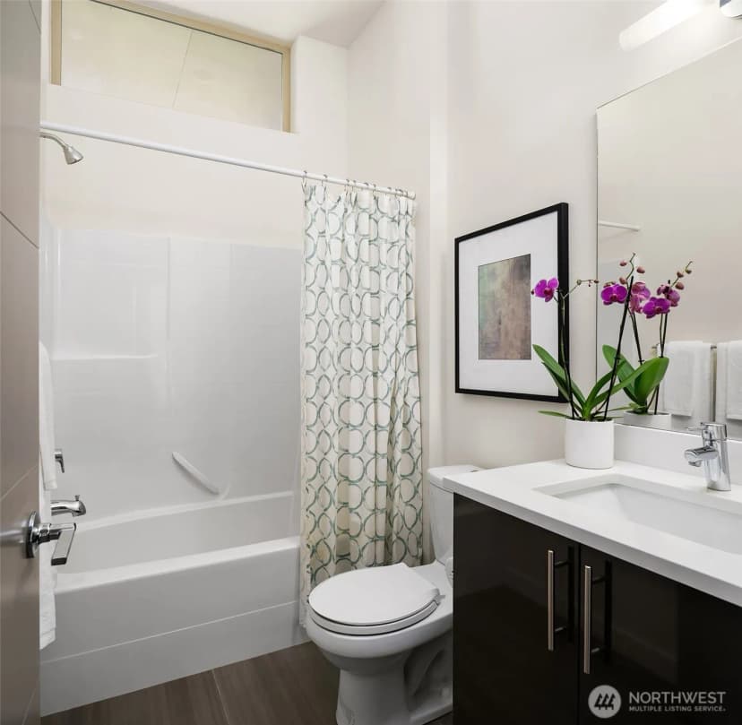 Property photo for 5903 20th Avenue S, Seattle photo 29