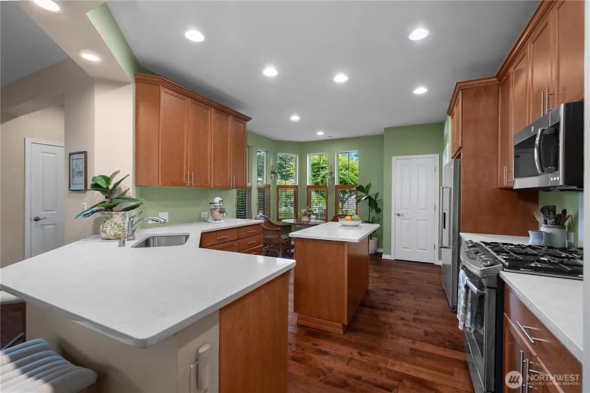 Property photo for 8618 Anderson Court Ne, Lacey photo 11