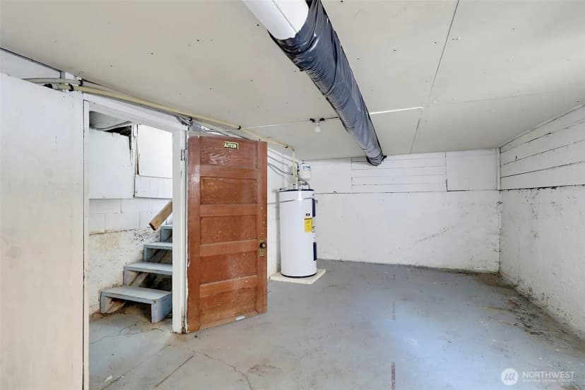 Property photo for 5454 35th Avenue Sw #d14, Seattle photo 19