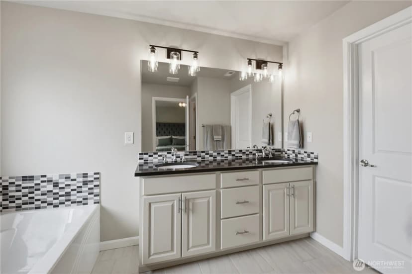 Property photo for 3922 187th Place Se, Bothell photo 13