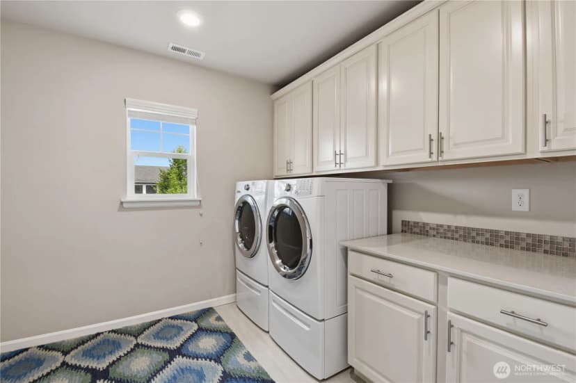 Property photo for 3922 187th Place Se, Bothell photo 25